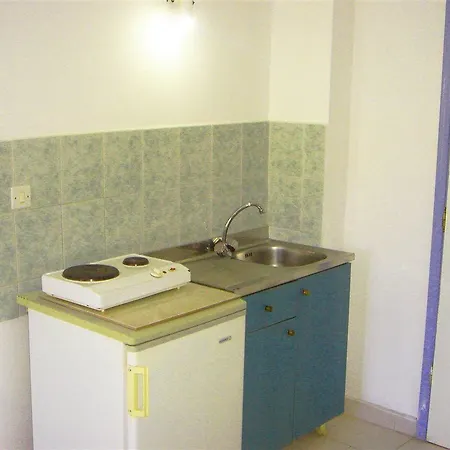 Rose Apartmanhotel *