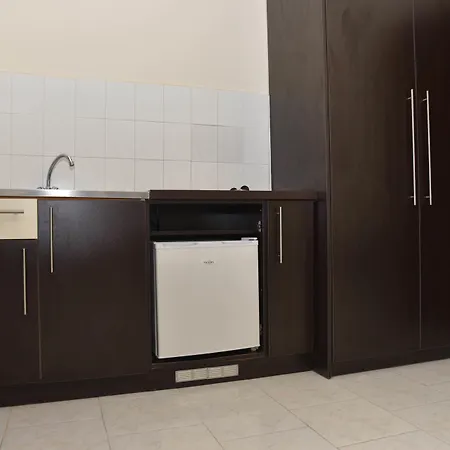 Rose Фалираки